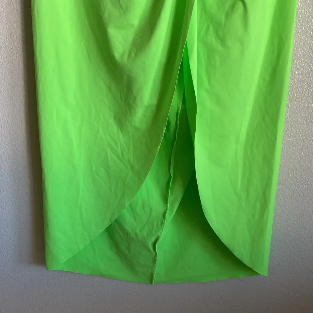 SKIMS Signature Swim Sarong Skirt in Neon Green (Size 4X)